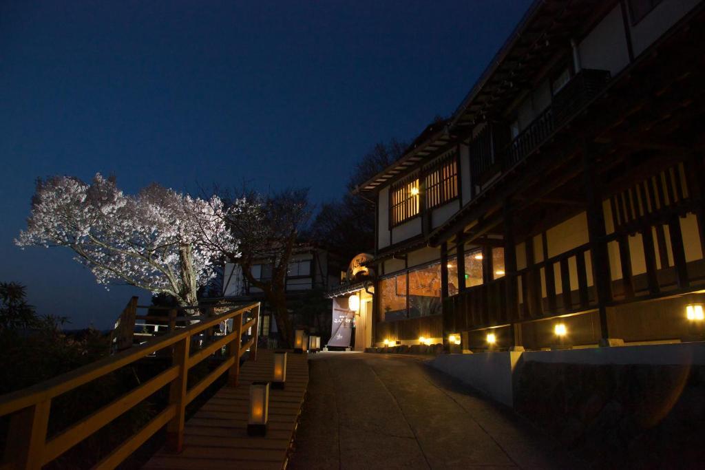 飛騨高山　二人静白雲 4* 高山市